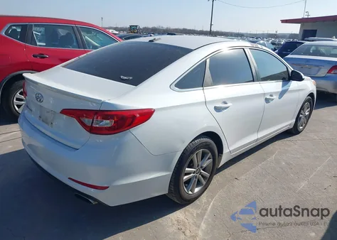 2015 Hyundai Sonata Se z USA, uszkodzony, nr VIN 5NPE24AF7FH090138